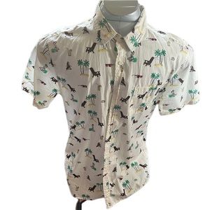 White Spring/Summer-themed short sleeved button down shirt